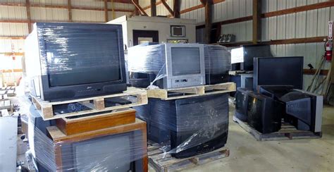 dubuque landfill tv disposal.